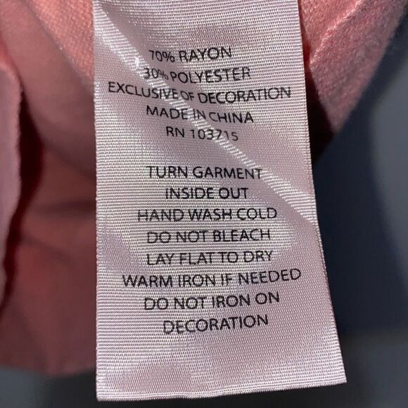 Nanette Lepore Women's Pink Ribbed Knit Beaded Sleeve Pullover Sweater Size XL - Picture 10 of 10